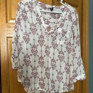 Women’s 3/4 sleeve sheer top